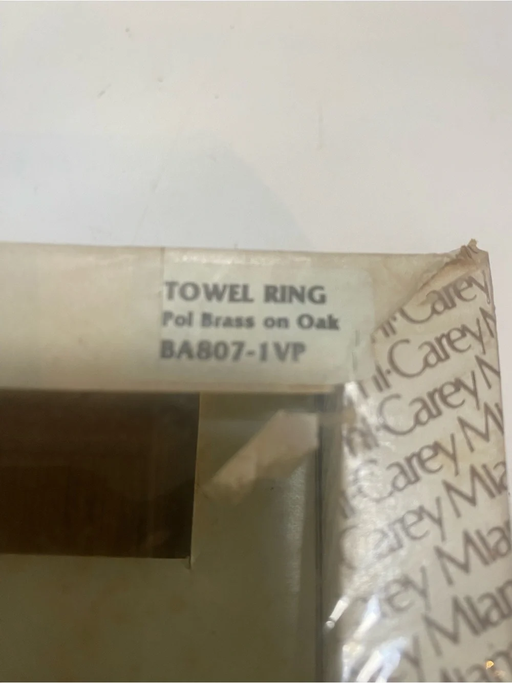 NIB Vintage Miami-Carey Polished Brass & Oak Bathroom Towel Ring